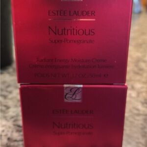 Estée Lauder Nutritious Super-Pomegranate Moisture Creme